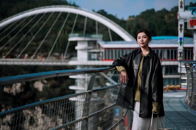 淄博金秋打卡攻略！红叶进入高饱和模式，教你拍出手机氛围感大片！