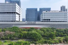 超1000万人次向北大转移！深圳疯狂建的医院“集中”大爆发！图片