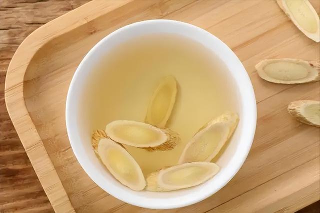 为什么黄芪泡水不能长期喝，喝多了有啥后果？中医揭晓答案