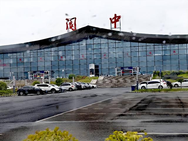 四川旅游：从熊猫基地到三星堆博物馆（图）