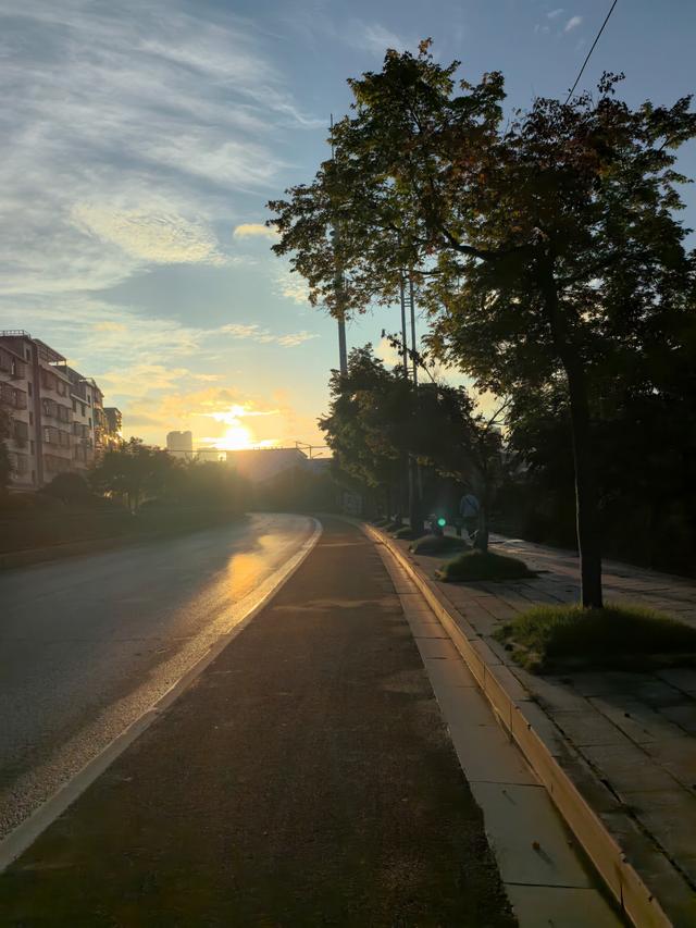 骑摩托旅行