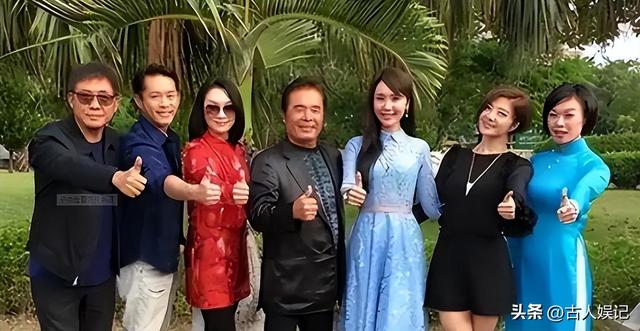 “6个老婆”同住一屋，每人每月7万零花钱	，71岁又娶第七房小娇妻