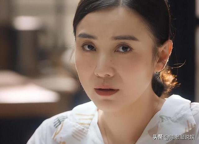 “陪睡上位，知三当三，风流成性”，宋佳的私生活传闻有多离谱