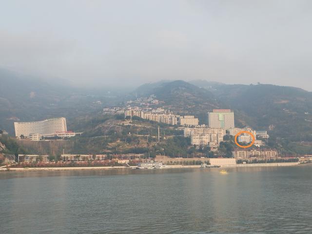 鄂渝行第三天：小红船.瞿塘峡.巫山.神女天路