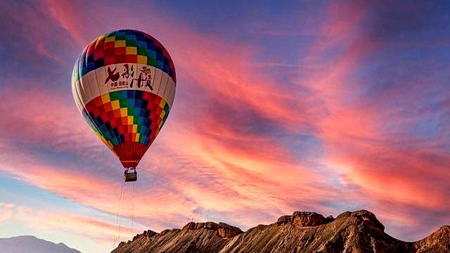 5 年亏 12 亿，游客减 36 万！甘肃张掖丹霞为啥不香了？