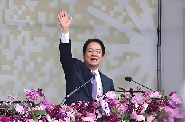 两岸再突发重大事情，蒋万安还没坐飞机来陆，国台办发出一个警告