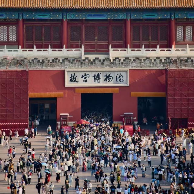 国庆节黄金周，全国最堵十大景区出炉：一眼望不到边的人头
