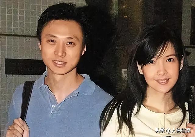 被戴8次绿帽子，3次被捉奸在床，这就是我们“玉女”守卫的爱情