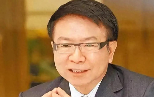 参选第三天，民进党元老抵达北京，参加论坛