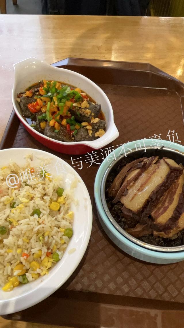 走马观花逛长沙，去完东茅街，再访机场火宫殿：臭豆腐正宗吗？