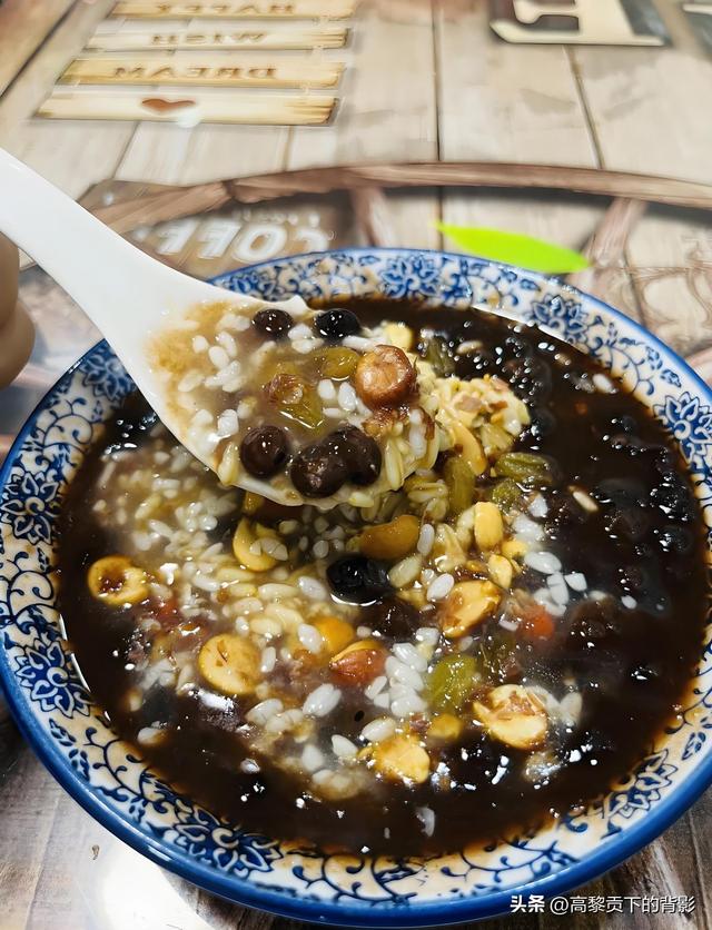 舌尖上的西北烟火天堂：我的兰州正宁路夜市美食之旅