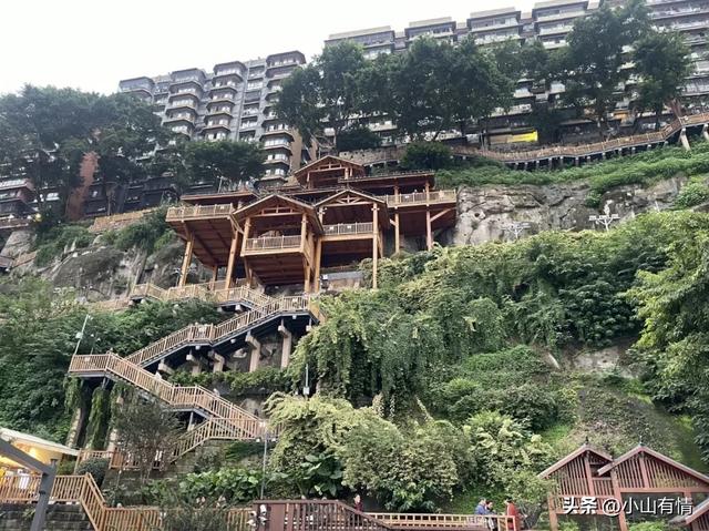 在重庆洪崖洞旁边，这条巷子为什么默默无名？