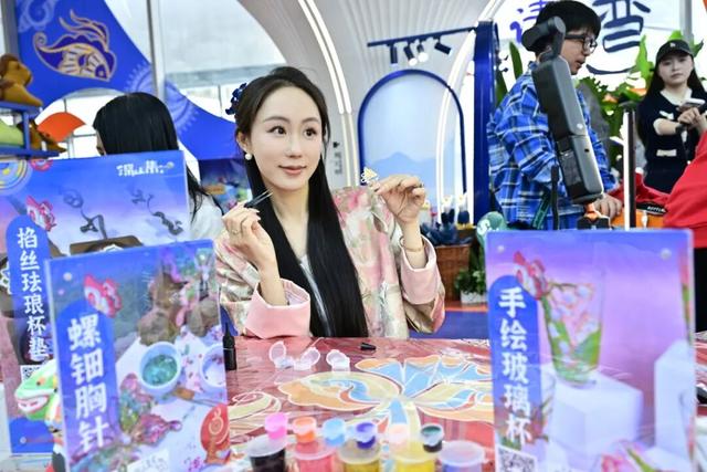 大V集体打卡副中心：既有“老味道”更有“新潮范”~