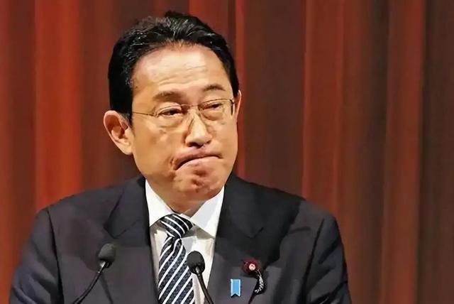 北京对日大改招，首轮制裁已出台，24小时内高市涉台措辞急变