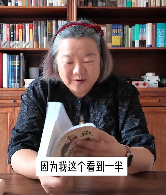离婚34年后，64岁的洪晃住百平京郊大院，让陈凯歌看了都羡慕