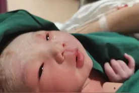 夫妻之中，谁的基因决定了孩子的智商和长相?专家的回答很一致图片
