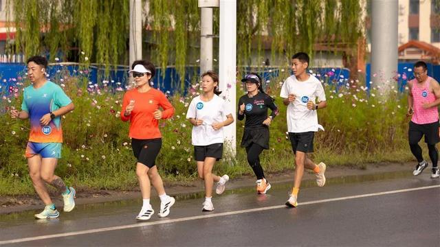 怀抱黄河湾 畅游托克托！2025年力争上游健步走暨自行车骑游活动火热举行​