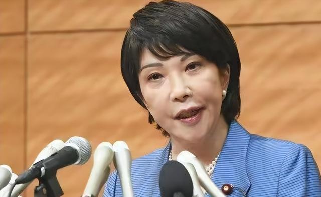 中方三连击见效！日高官急赴华“解释”，高市早苗被迫 “反省”