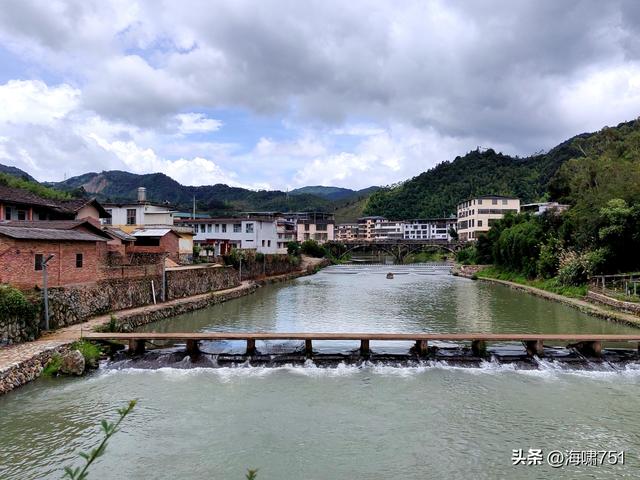 福建南靖田中赋土楼群