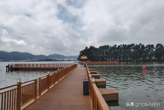 云南行·记·昆明篇D5昆明游最后一站，打卡滇池，与红嘴鸥悠然相遇