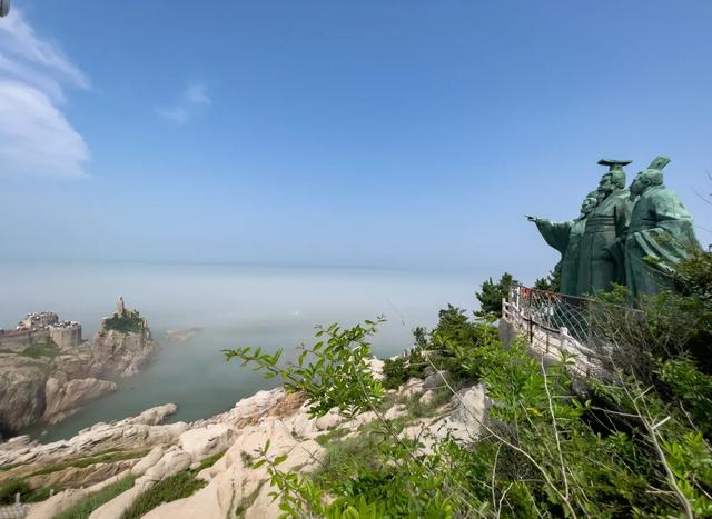 山东荣成：天鹅与海鸥齐飞，这座低调滨海城，藏着北纬37°的浪漫