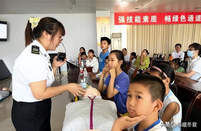 教育部扔下重磅炸弹：2026年开始，全国一律不准再买校外商业试卷