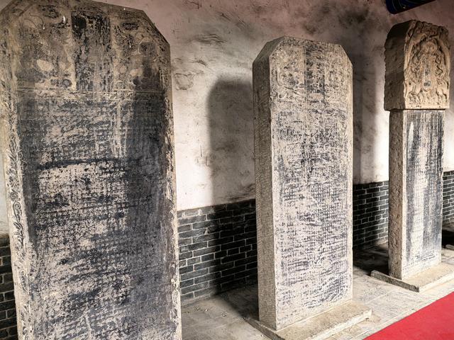 2025年稻城亚丁自驾之旅（5）新绛龙兴寺