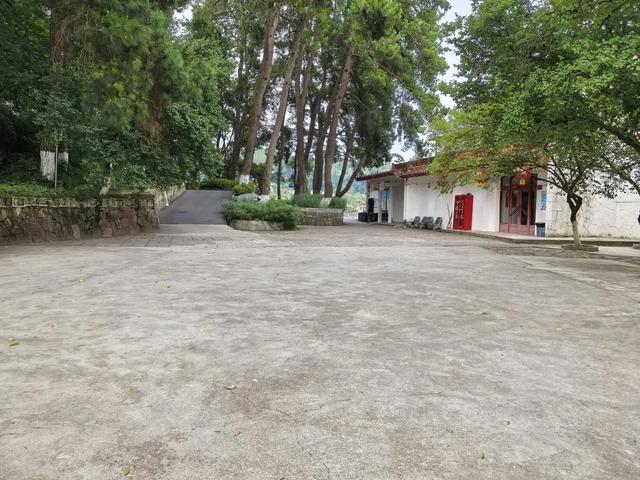 想你的风吹到了百花湖