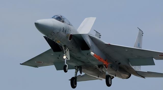 美媒：俄乌冲突提醒了日本，除了歼20，中国别的战机F15J都不怕？