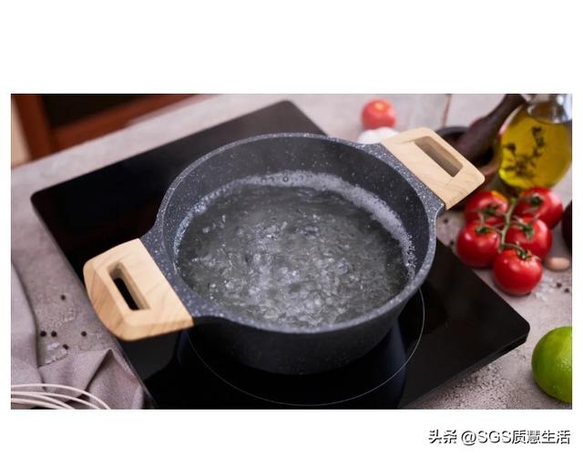 用了8年电磁炉，你告诉我有辐射？6款电磁炉测评结果大揭秘