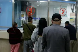 带父亲去市里看病，在姑姑家借住了一晚，让我后悔了一辈子图片