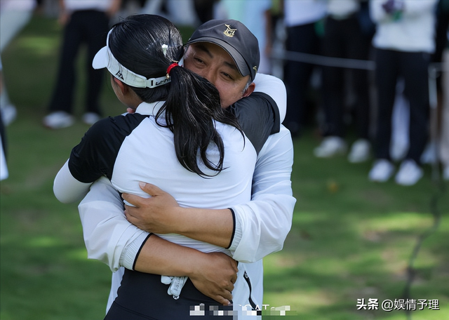 刘国梁做梦也没想到，离开国乒4月后，15岁的女儿竟让他扬眉吐气
