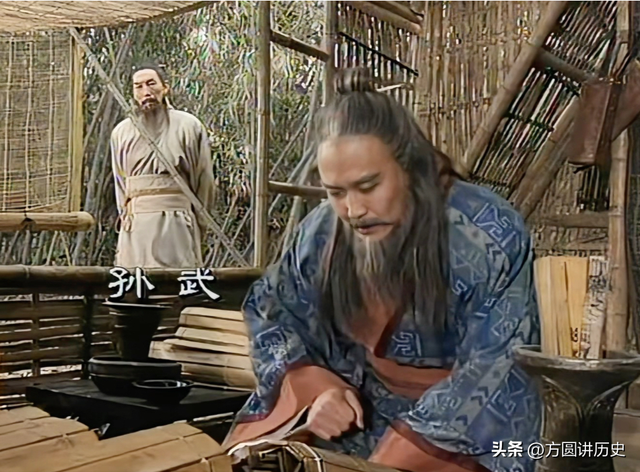 历史公认的三大军事天才，拿破仑排在第三位，第一第二都是中国人