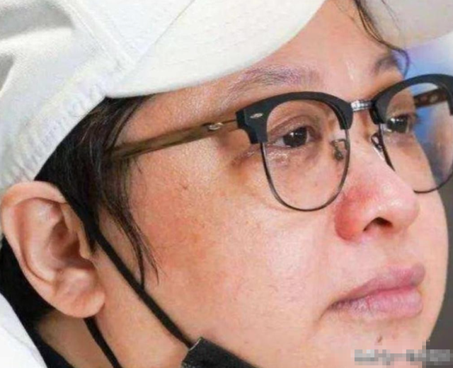 贪污上亿、假慈善？被实名举报的韩红，如今连坐椅子都成了“错”