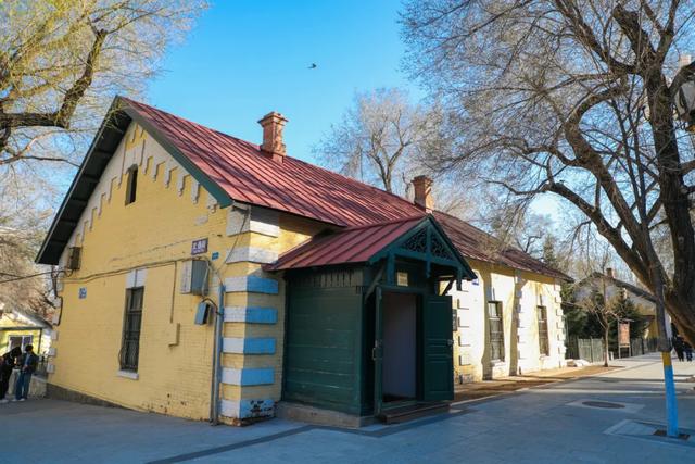 爆火影视剧都在哈铁老建筑取景？快来打卡猜剧名！