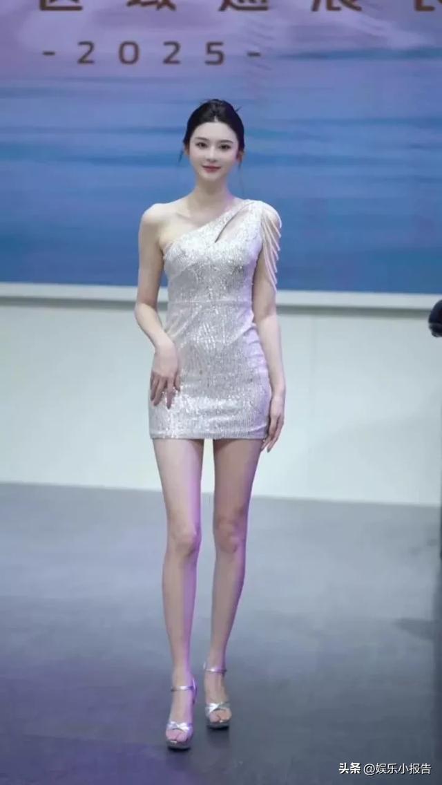 王思聪追了6年都没拿下杜芊逸，这魅力确实不一般！