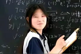 清华数学学霸也疯狂追星？姜萍魅力揭秘，网友直呼不可思议图片