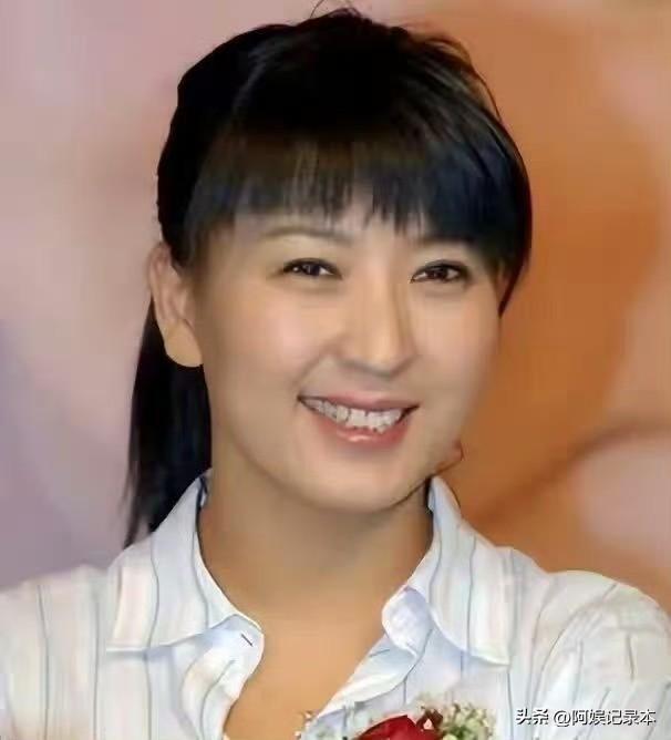 央媒点名	，官方下场，资本表态，闫学晶彻底凉凉！