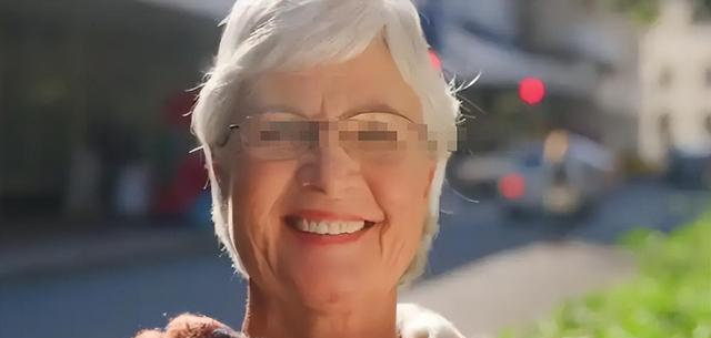 女性老得快的原因：勤洗头排第2，第1名很多姐妹都在做