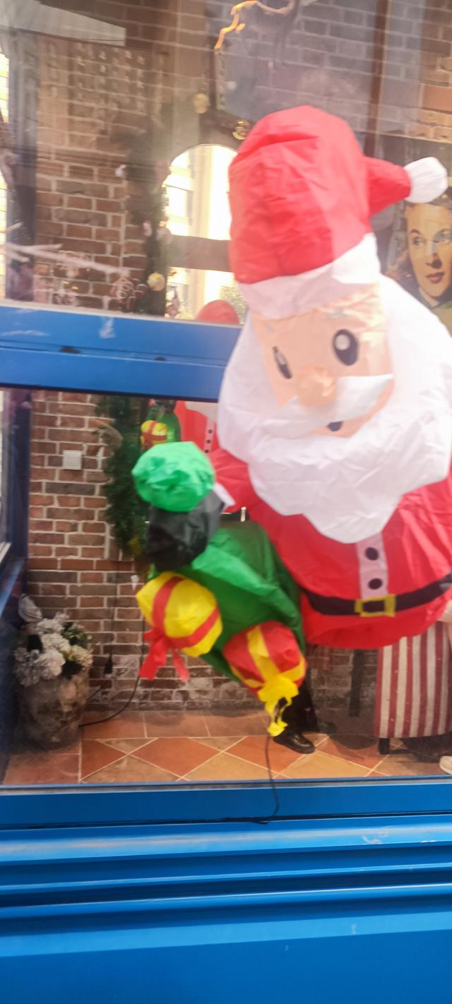 圣诞快乐的海德小镇