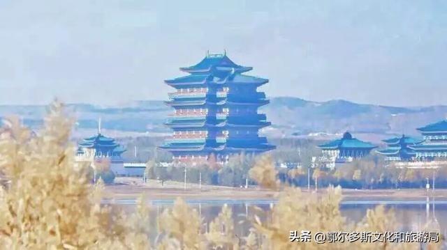 美到词穷！鄂尔多斯的秋天，每一帧都是壁纸