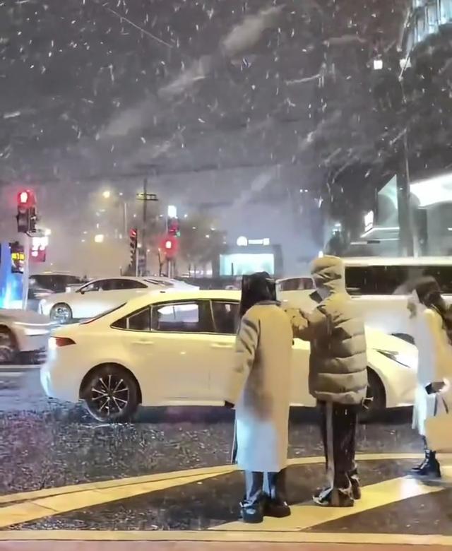 北京的雪为何偏爱故宫？红墙白雪解锁千年浪漫