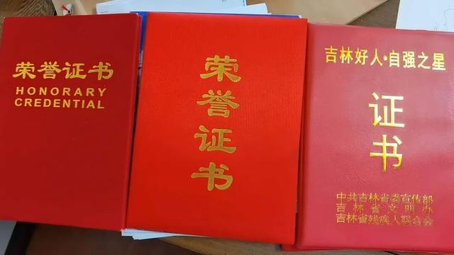 盲人企业家帮县政府垫资千万收不回