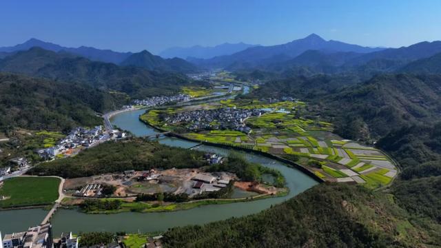 绩溪仁里：在千年驿站的烟火气里，与徽州重逢