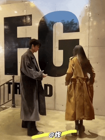 这对姐弟恋…这么甜的吗？我倒看看多好磕？