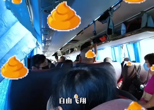 “太炸裂了！”湖北小伙报老年旅行团，遇到大爷喝酒、大妈大便