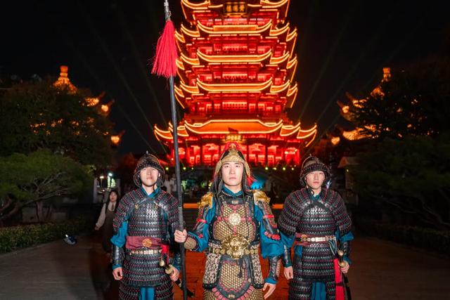 国庆中秋游，黄鹤楼开启超长待机模式