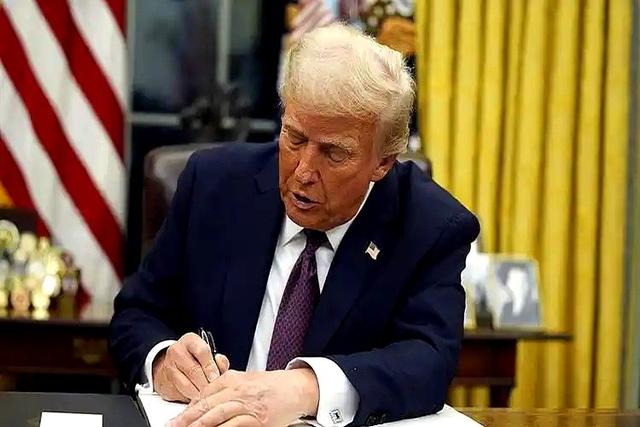 美专家警告美国，若不发生战争，与中国搞零和博弈，是一个大错误