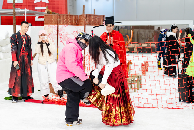 第九届河北省旅发大会石家庄分会场 | 正定热雪奇迹：“冰雪+古风”碰撞出文旅新火花