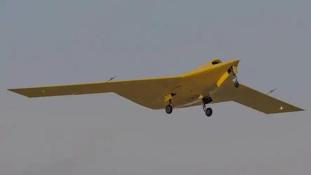 高空隐形“大蝙蝠”首飞，一周内中国亮相两种新概念无人机